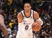 南宫体育-浓眉哥迎来五赛季高光表现，TL球迷沸腾！的简单介绍