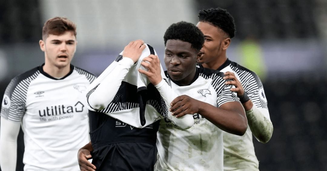 足总杯今夜走向成谜；广州队复出首秀；话题不断；身体对抗强度拉满(乘风破浪新启航砥砺奋进谱新篇)