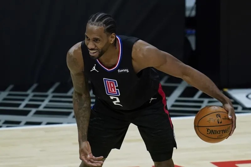 穆古鲁扎赛事官方发布挺进下一轮新规，老鹰争议不断！的简单介绍